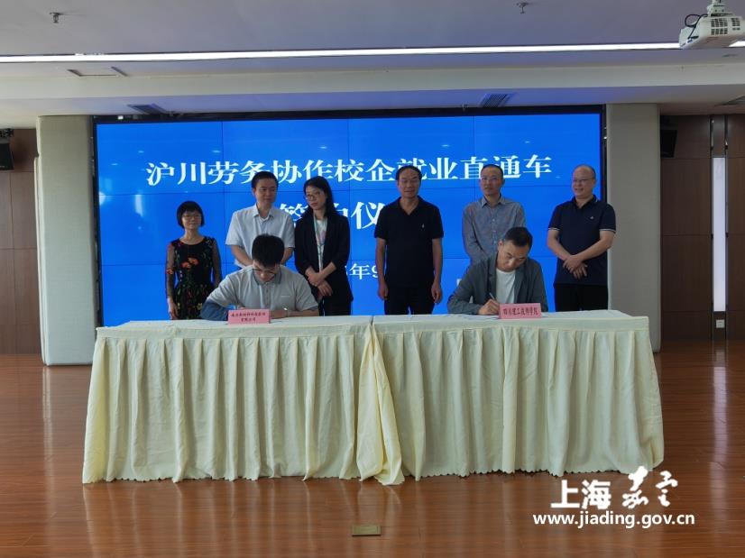 0c5e2bd71d16461daf9d79fd885f00b3.Jpeg 0c5e2bd71d16461daf9d79fd885f00b3.Jpeg